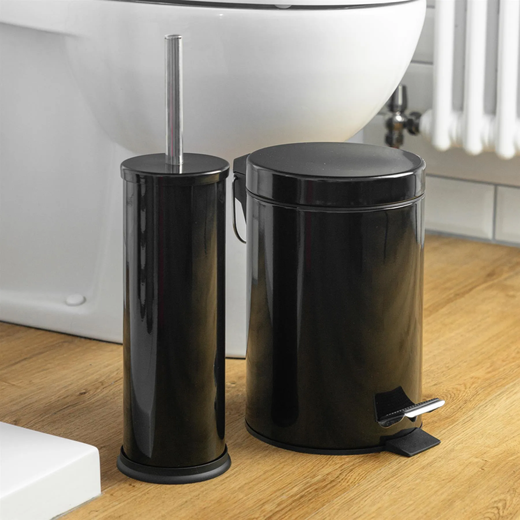 Round Stainless Steel Toilet Brush & Holder - By Harbour Housewares